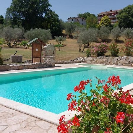 Agriturismo Camera Rosa Todi Exterior photo